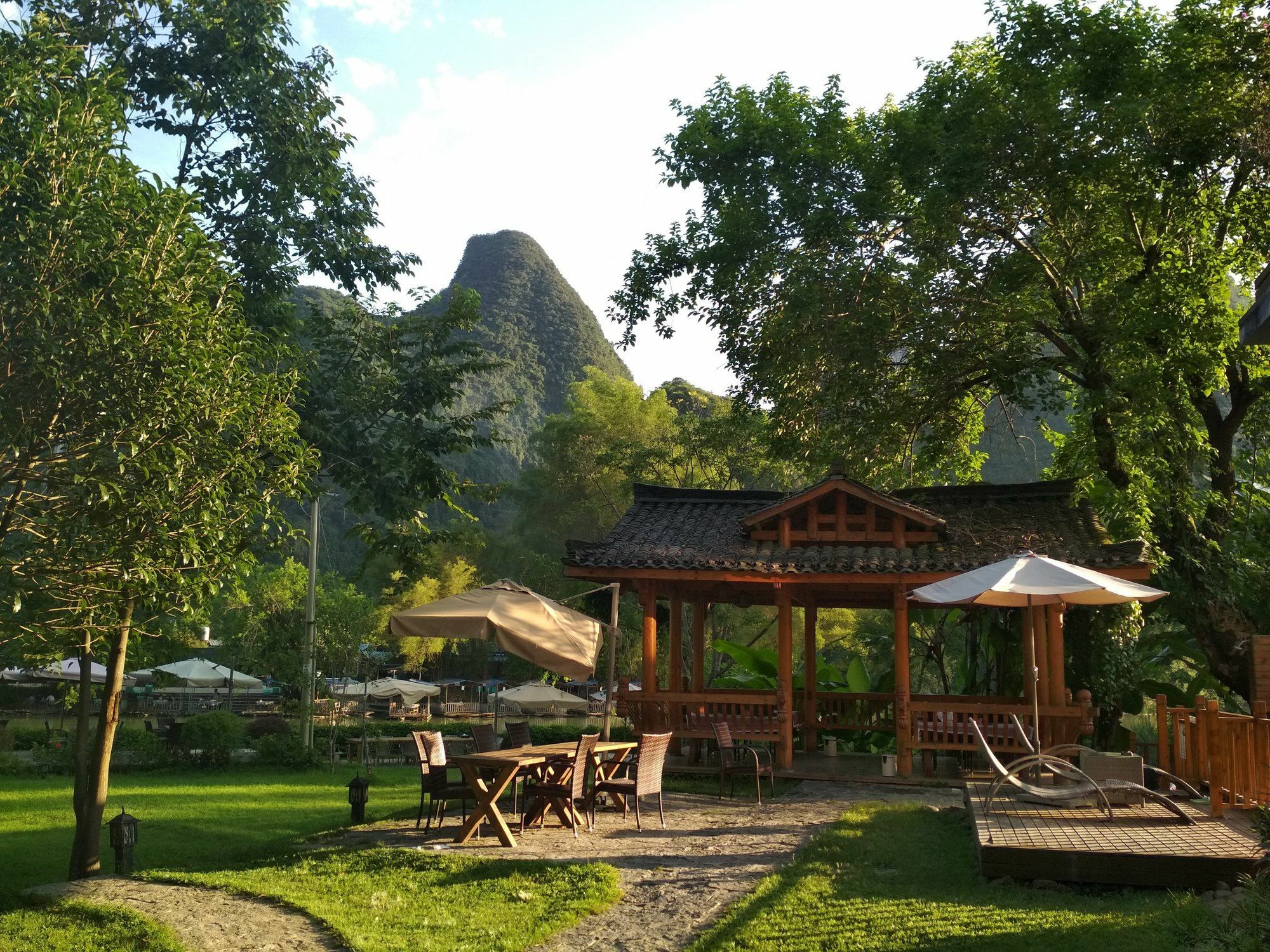Yangshuo Moondance Hotel Buitenkant foto